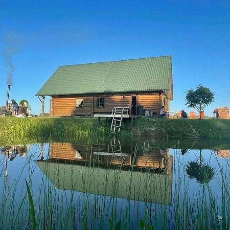 Zaku Muiza Pension Anspoki Buitenkant foto